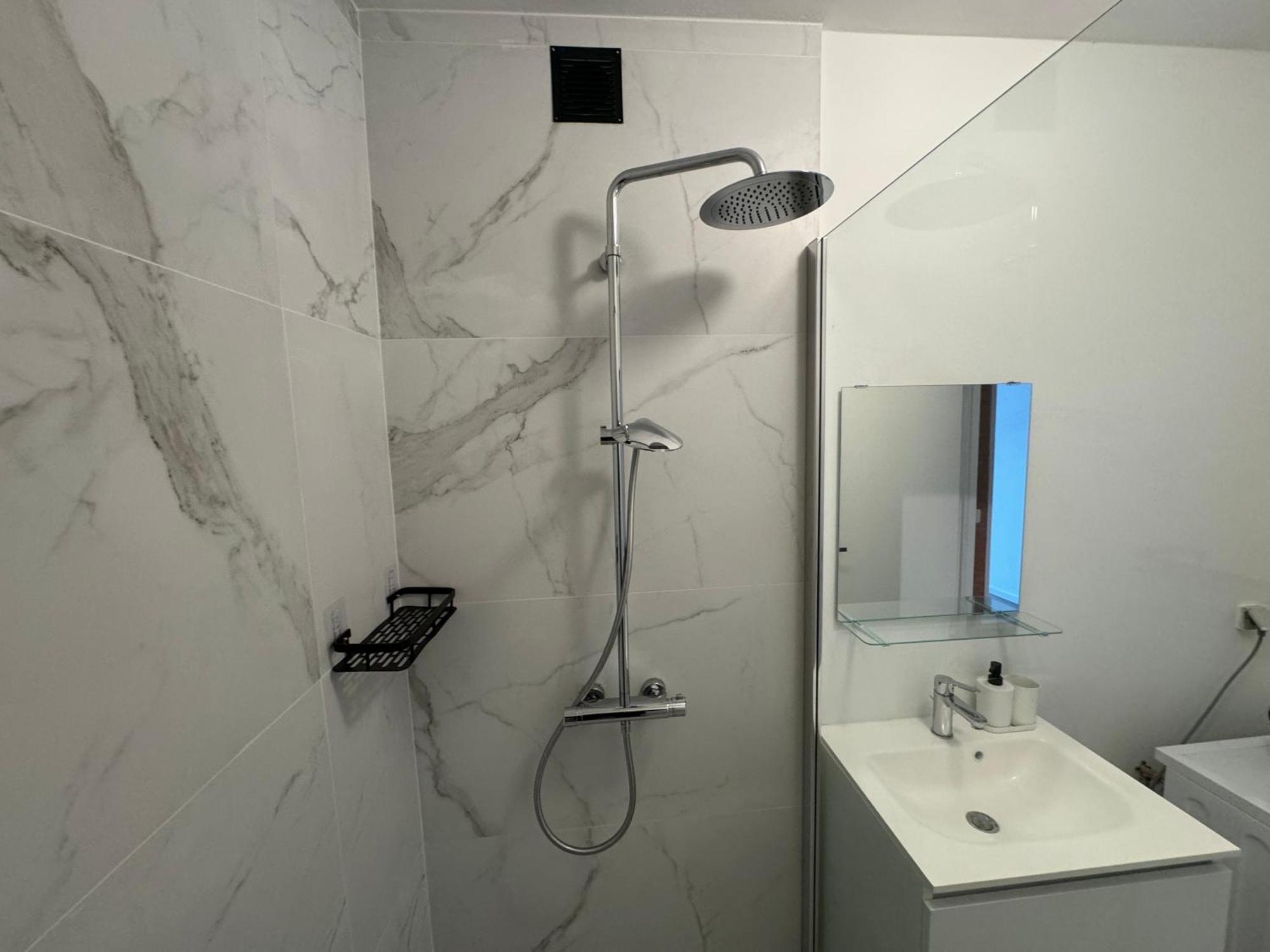 Loft With Big Terrace City Center Meir Antwerpen Bagian luar foto